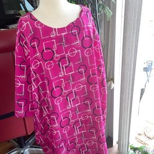 Vintage Maggie Barnes 80s/90s geometric pattern blouse. Soft material.
